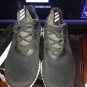 Adidas Alphabounce